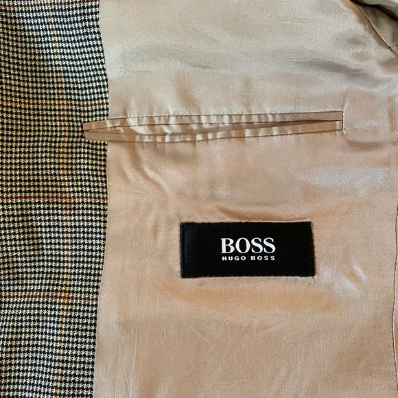 Hugo Boss Jacket - Picture 3 of 5